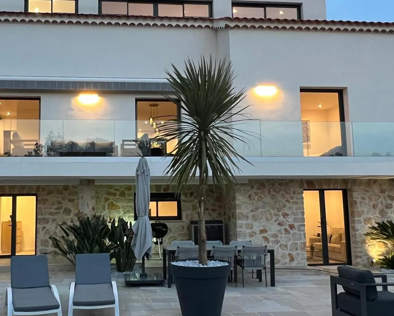 La Villa 155 Superbe Appartement Centre Ville Avec Piscine Mandelieu-la-Napoule